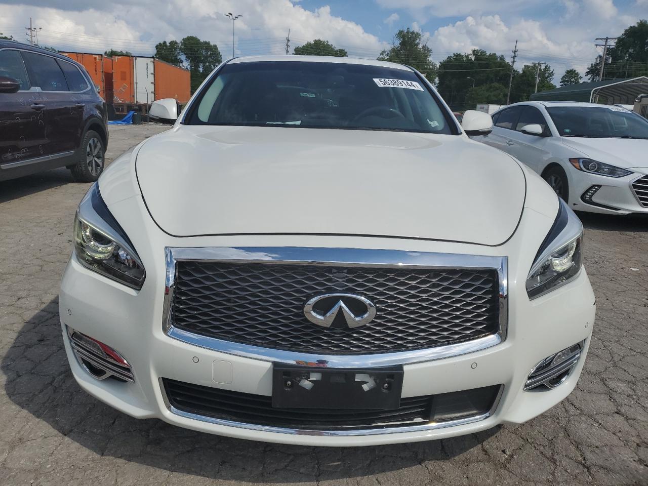 Автомобиль INFINITI Q70 LUXE 2019 | GrandCar Автомобиль INFINITI Q70 LUXE 2019 | GrandCar