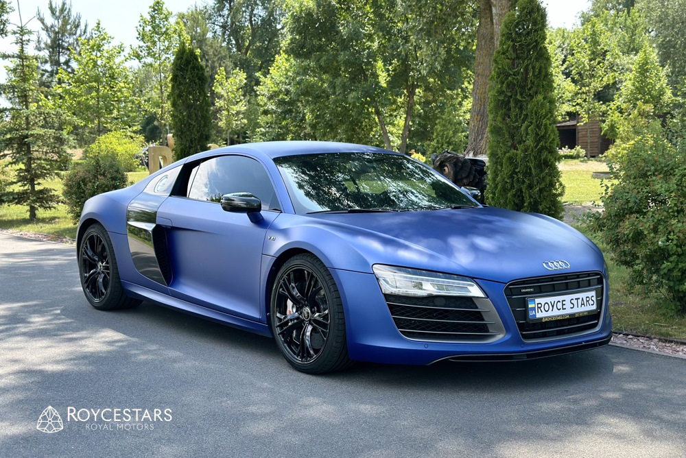 Audi R8