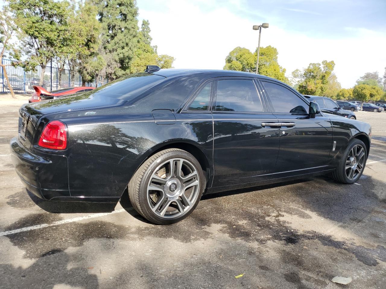 Автомобиль ROLLS-ROYCE GHOST 2019 | GrandCar Автомобиль ROLLS-ROYCE GHOST 2019 | GrandCar