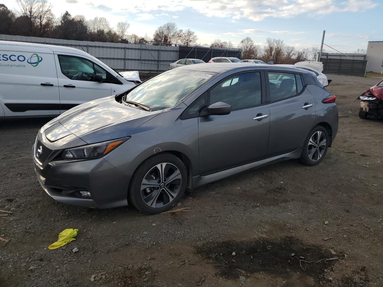 Автомобиль NISSAN LEAF SV 2022 | GrandCar