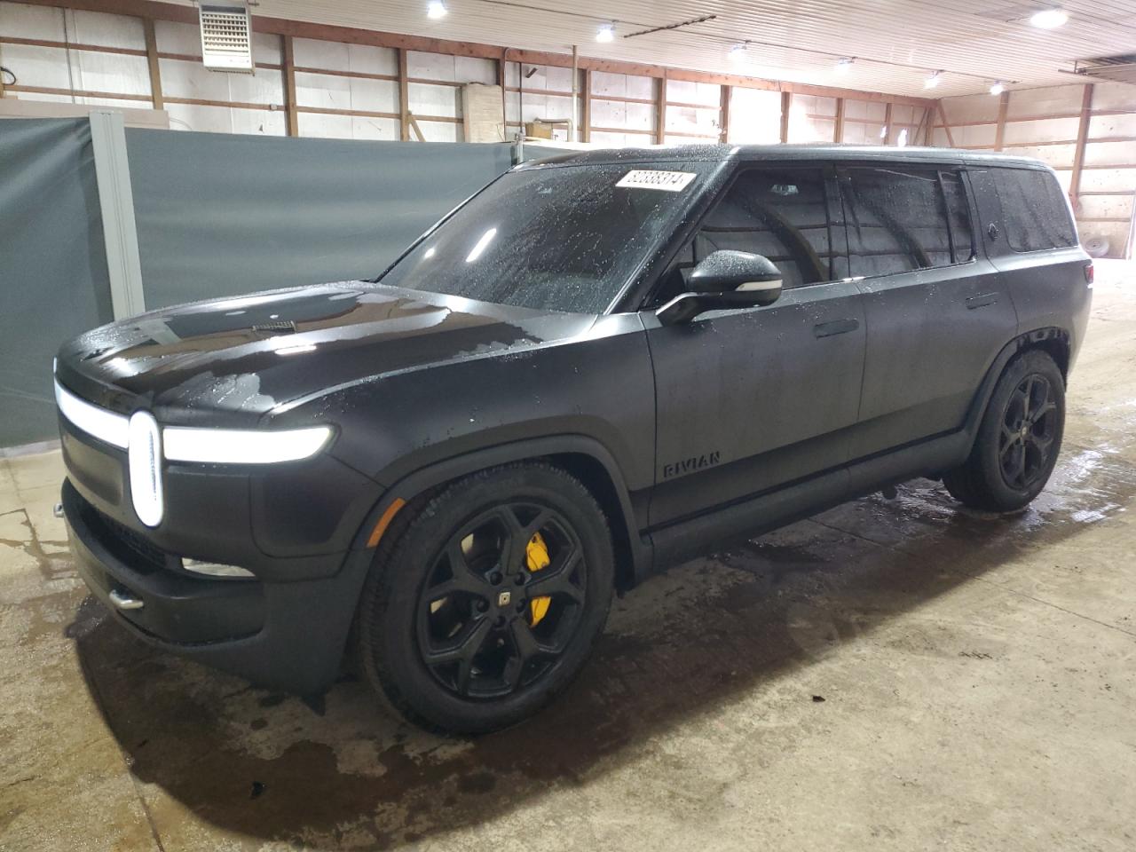 Автомобиль RIVIAN R1S ADVENTURE 2023 | GrandCar