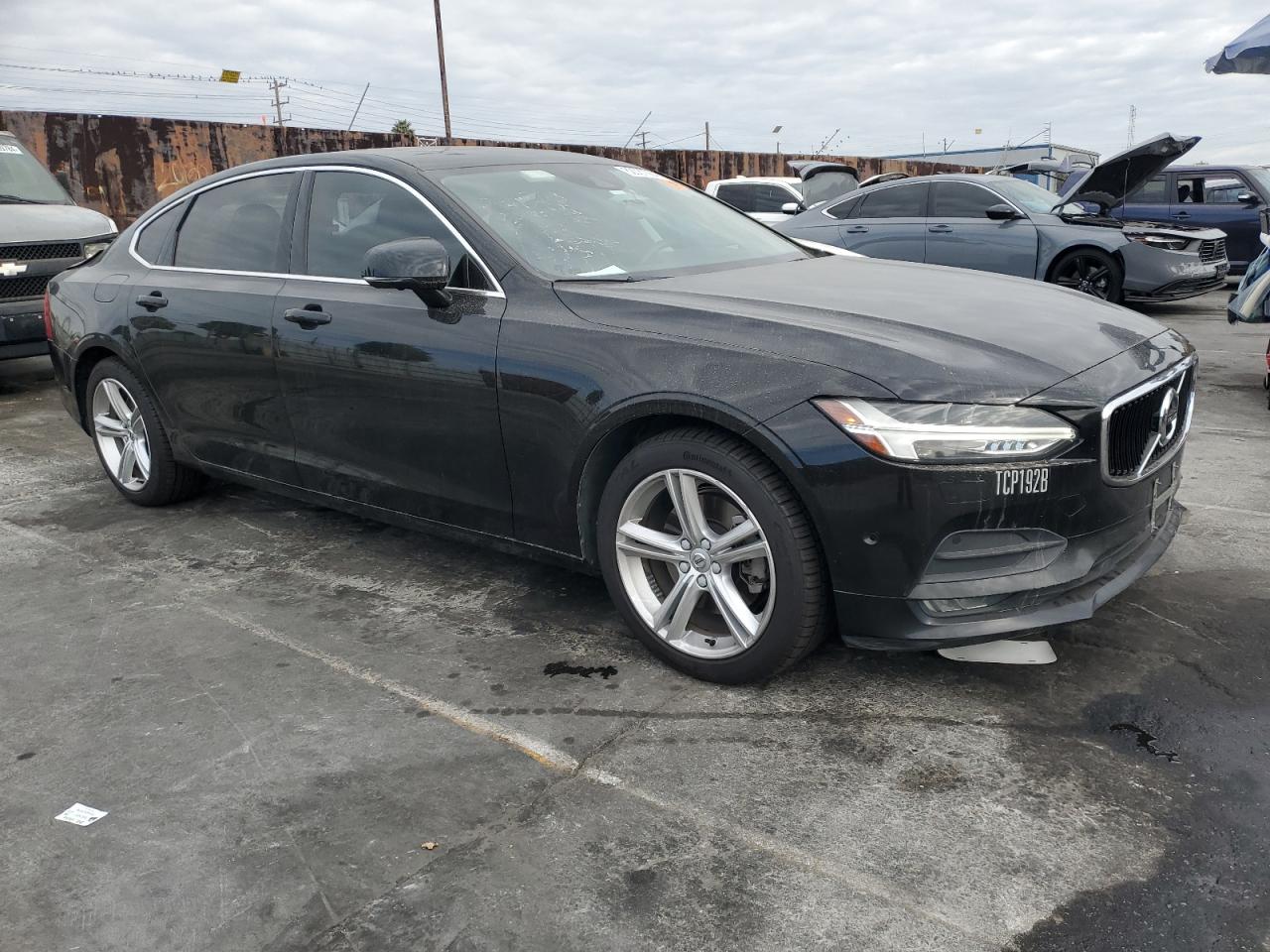 Автомобиль VOLVO S90 T5 MOMENTUM 2018 | GrandCar Автомобиль VOLVO S90 T5 MOMENTUM 2018 | GrandCar