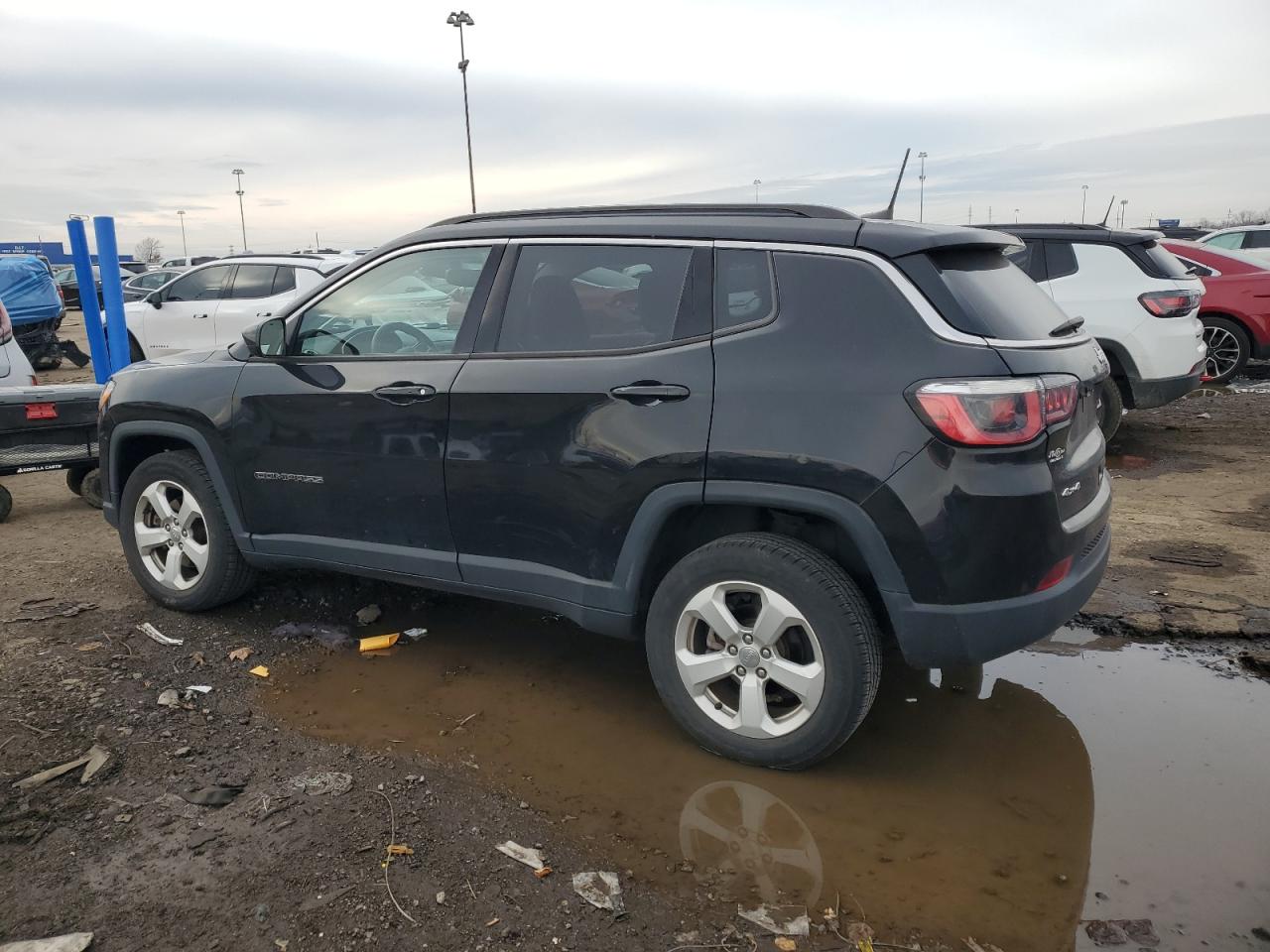 Автомобиль JEEP COMPASS LATITUDE 2018 | GrandCar Автомобиль JEEP COMPASS LATITUDE 2018 | GrandCar