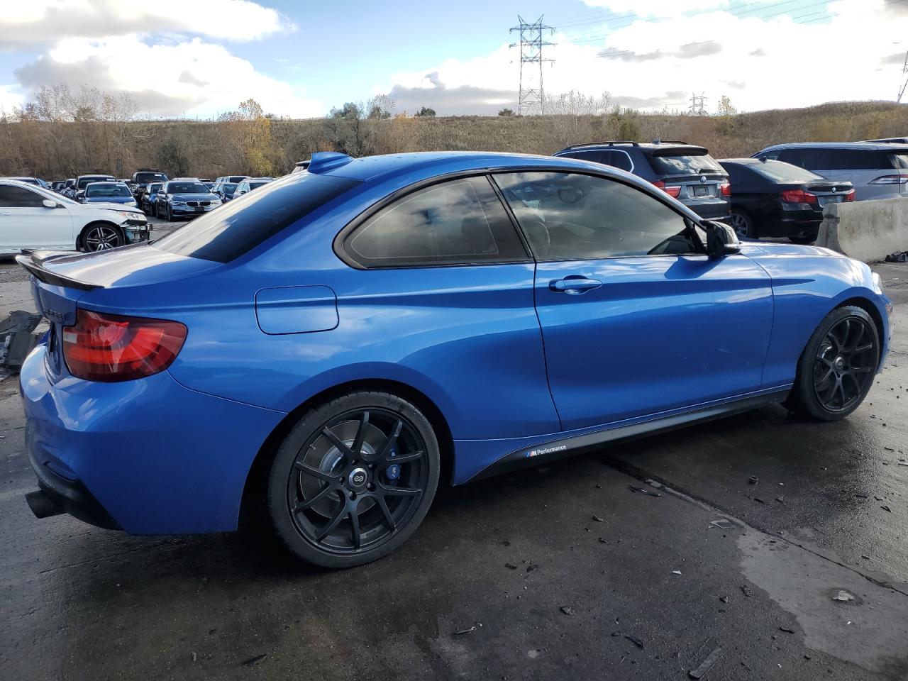 Автомобиль BMW M235I 2015 | GrandCar Автомобиль BMW M235I 2015 | GrandCar