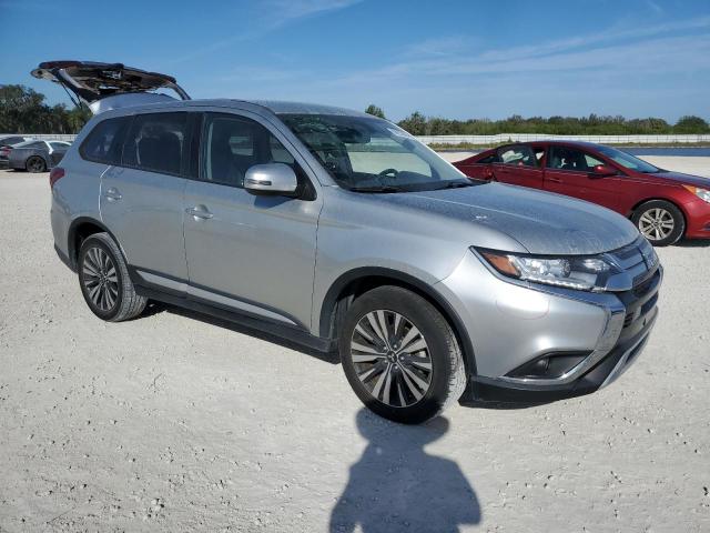Автомобіль MITSUBISHI OUTLANDER SE 2020 | GrandCar Автомобіль MITSUBISHI OUTLANDER SE 2020 | GrandCar