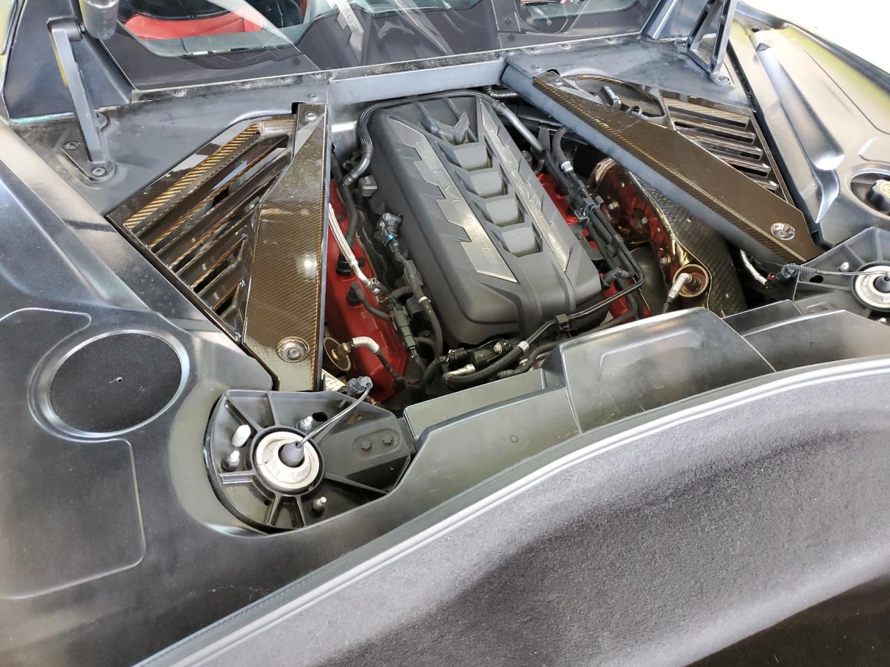 Автомобиль CHEVROLET CORVETTE STINGRAY 3LT 2020 | GrandCar Автомобиль CHEVROLET CORVETTE STINGRAY 3LT 2020 | GrandCar