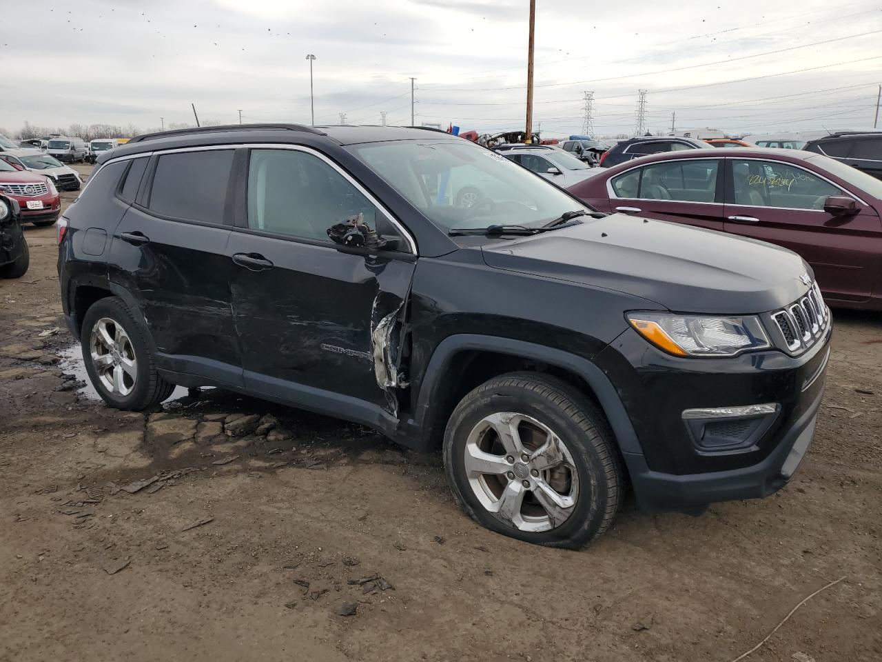 Автомобиль JEEP COMPASS LATITUDE 2018 | GrandCar Автомобиль JEEP COMPASS LATITUDE 2018 | GrandCar