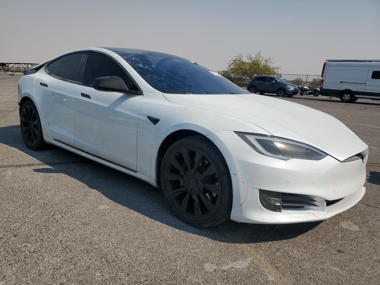 Автомобиль TESLA MODEL S 2020 | GrandCar Автомобиль TESLA MODEL S 2020 | GrandCar