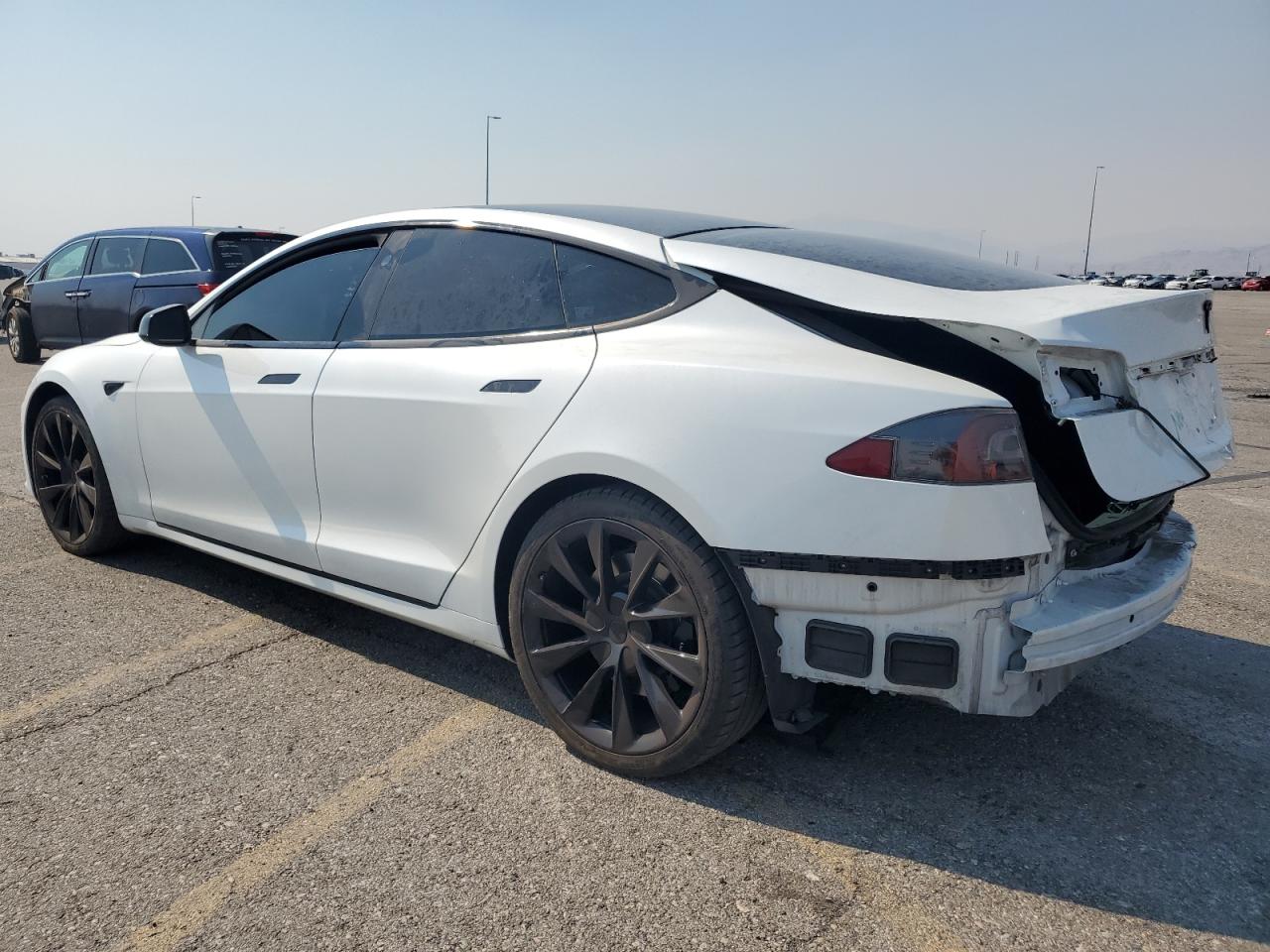 Автомобиль TESLA MODEL S 2020 | GrandCar Автомобиль TESLA MODEL S 2020 | GrandCar