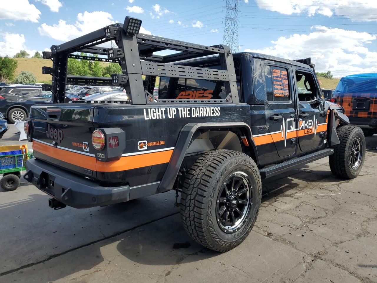 Автомобиль JEEP GLADIATOR RUBICON 2020 | GrandCar Автомобиль JEEP GLADIATOR RUBICON 2020 | GrandCar