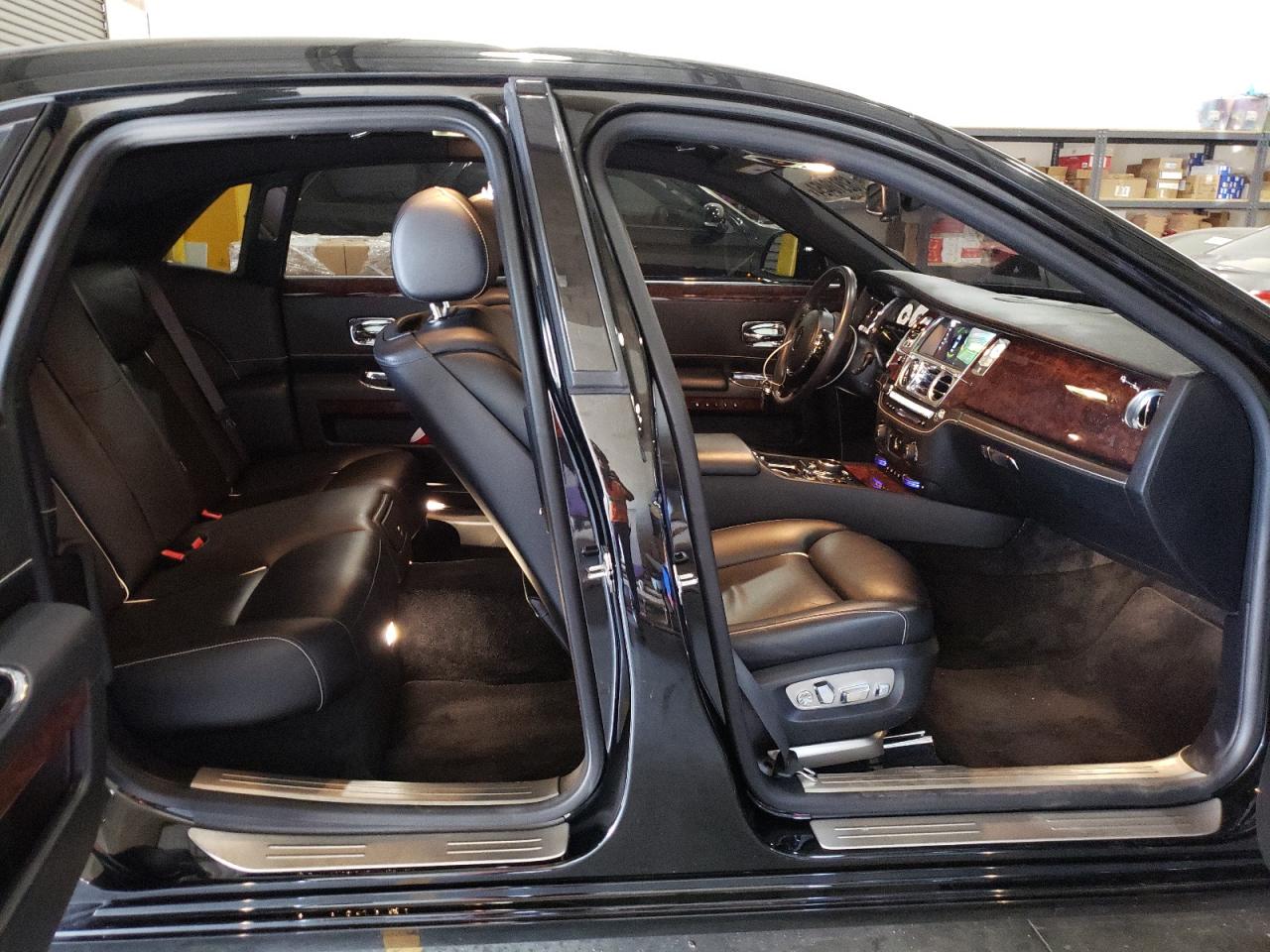 Автомобиль ROLLS-ROYCE GHOST 2019 | GrandCar Автомобиль ROLLS-ROYCE GHOST 2019 | GrandCar