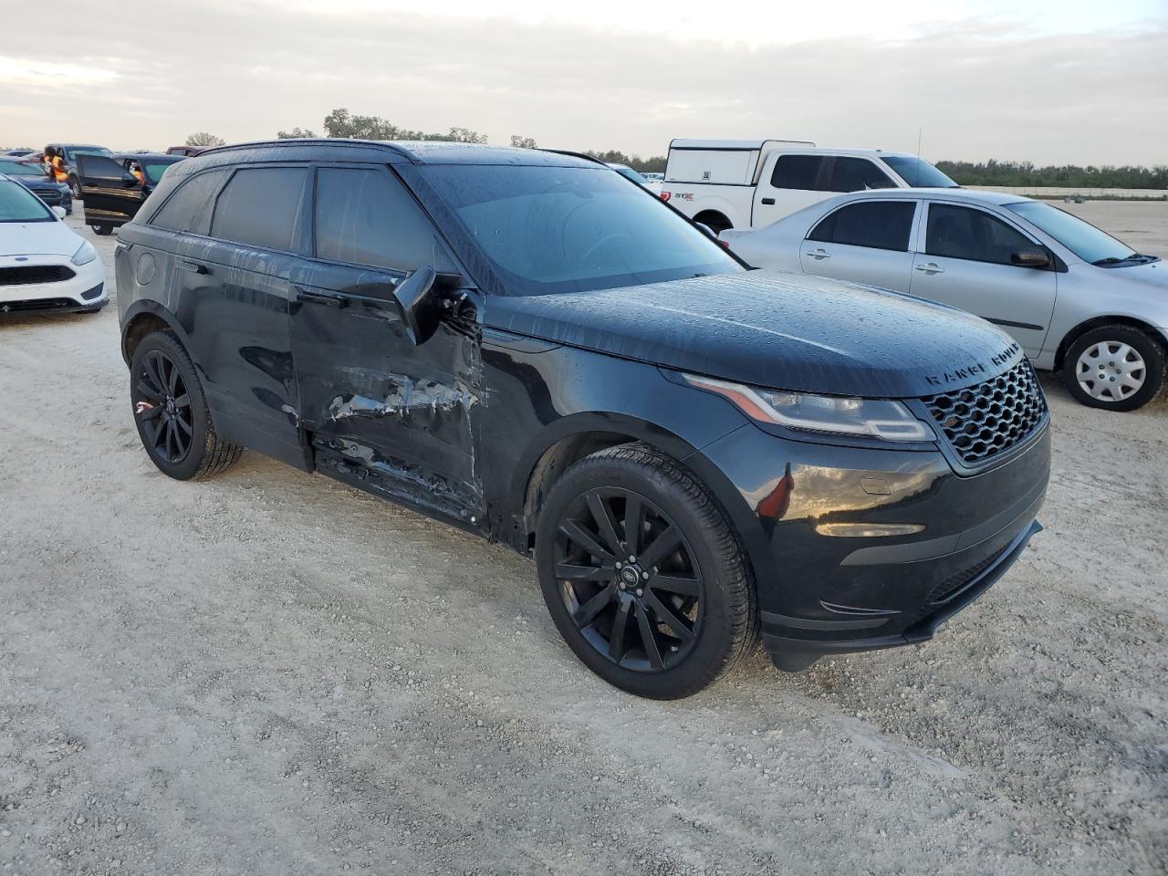 Автомобиль LAND ROVER RANGE ROVER VELAR S 2020 | GrandCar Автомобиль LAND ROVER RANGE ROVER VELAR S 2020 | GrandCar