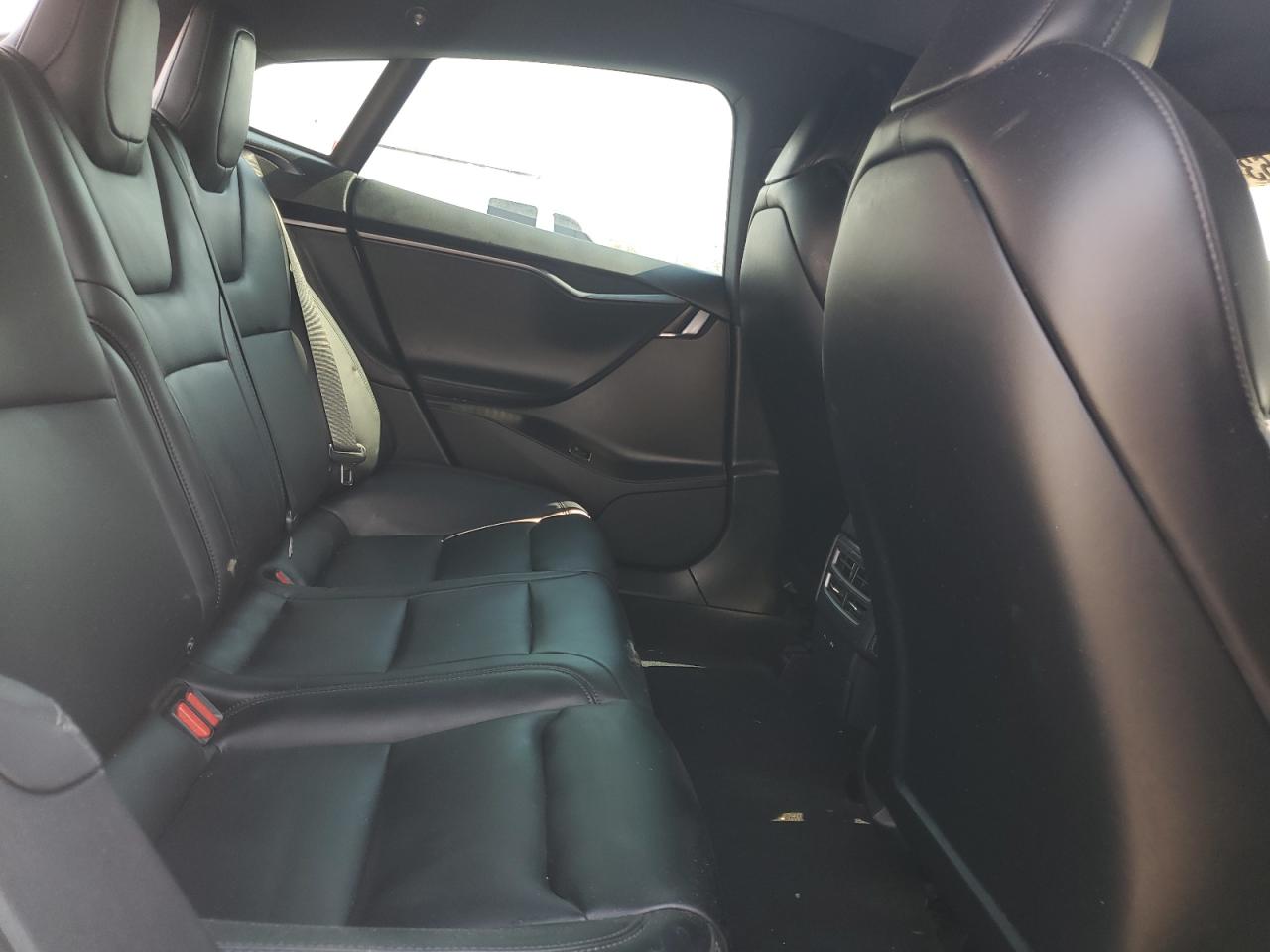 Автомобиль TESLA MODEL S 2020 | GrandCar Автомобиль TESLA MODEL S 2020 | GrandCar
