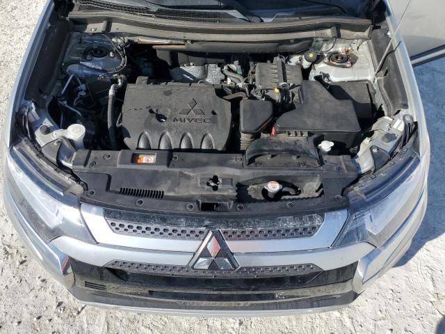 Автомобіль MITSUBISHI OUTLANDER SE 2020 | GrandCar Автомобіль MITSUBISHI OUTLANDER SE 2020 | GrandCar