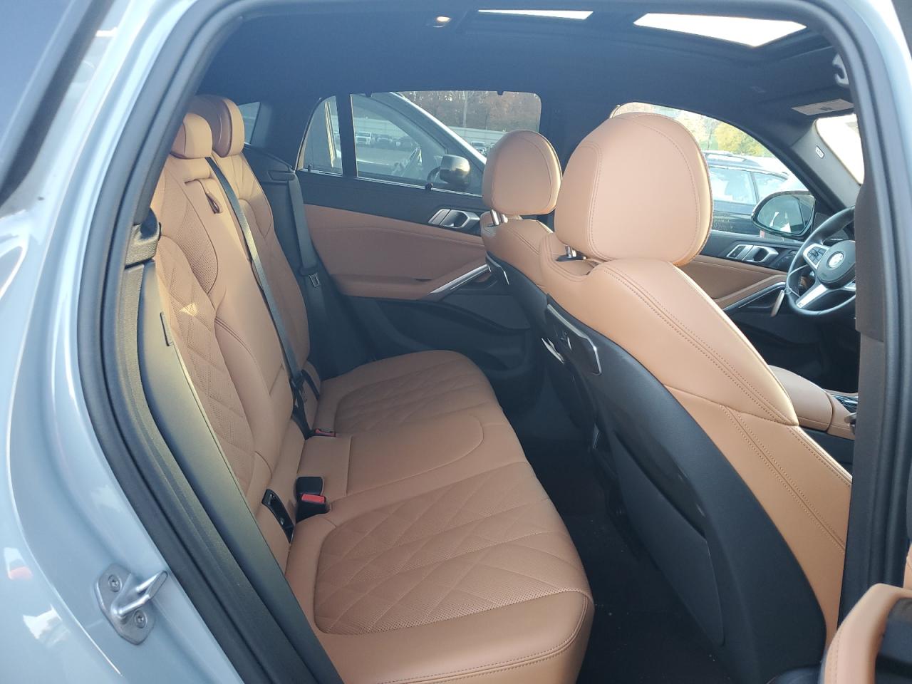 Автомобіль BMW X6 XDRIVE40I 2024 | GrandCar Автомобіль BMW X6 XDRIVE40I 2024 | GrandCar