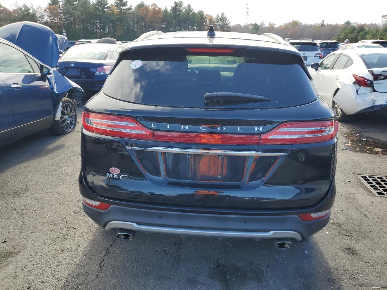 Автомобіль LINCOLN MKC SELECT 2019 | GrandCar Автомобіль LINCOLN MKC SELECT 2019 | GrandCar