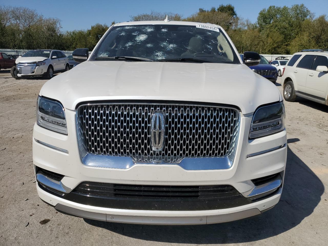 Автомобиль LINCOLN NAVIGATOR L RESERVE 2018 | GrandCar Автомобиль LINCOLN NAVIGATOR L RESERVE 2018 | GrandCar
