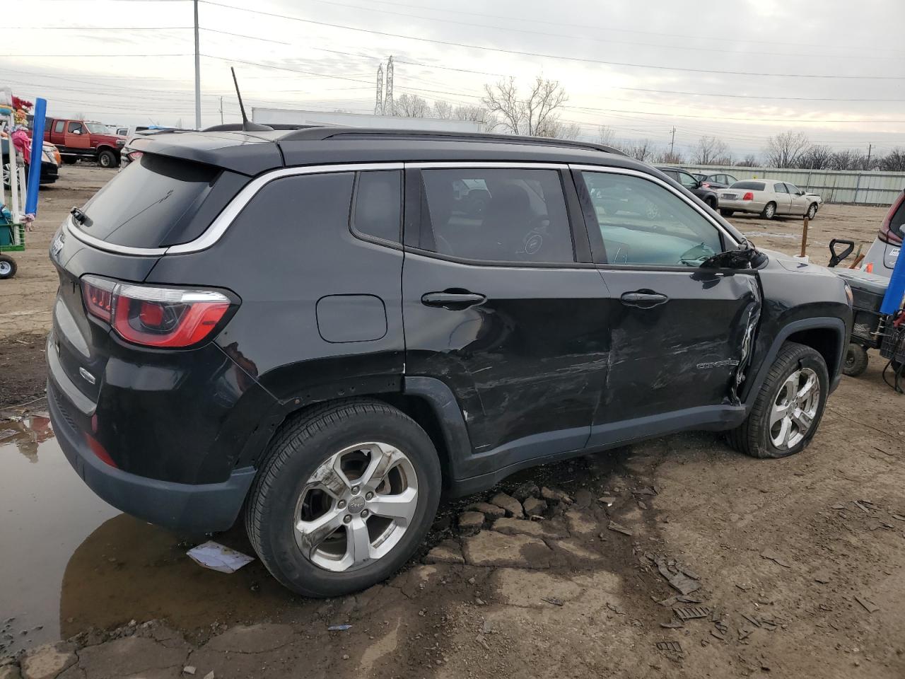 Автомобиль JEEP COMPASS LATITUDE 2018 | GrandCar Автомобиль JEEP COMPASS LATITUDE 2018 | GrandCar