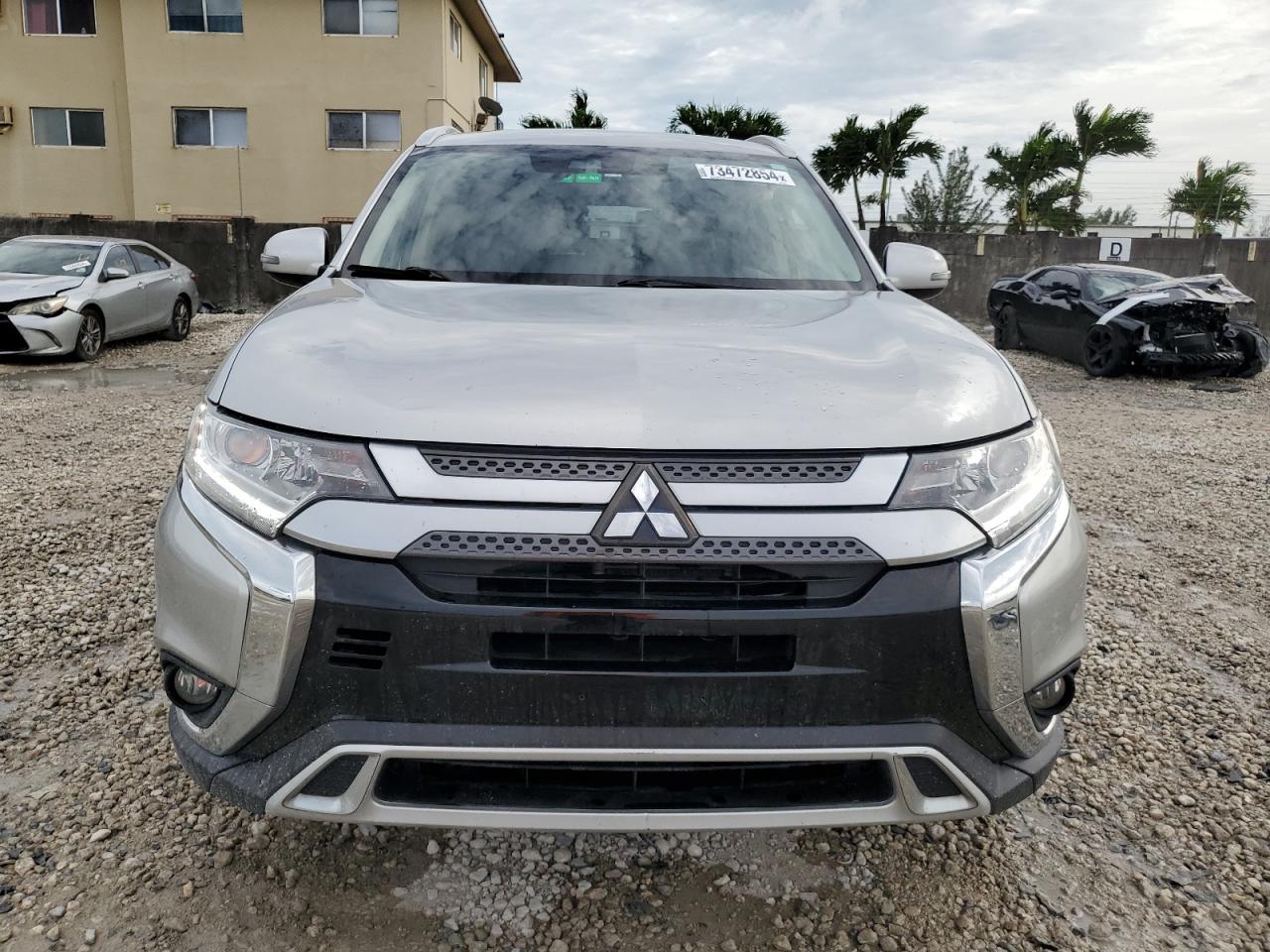 Автомобиль MITSUBISHI OUTLANDER SE 2020 | GrandCar Автомобиль MITSUBISHI OUTLANDER SE 2020 | GrandCar
