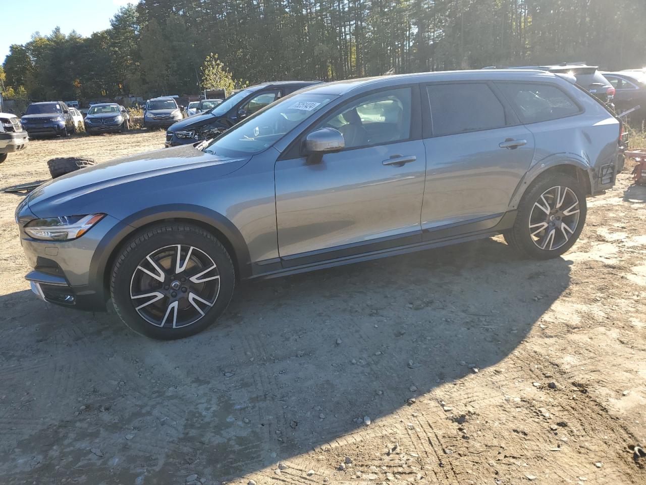 Автомобіль VOLVO V90 CROSS COUNTRY T6 INSCRIPTION 2020 | GrandCar Автомобіль VOLVO V90 CROSS COUNTRY T6 INSCRIPTION 2020 | GrandCar