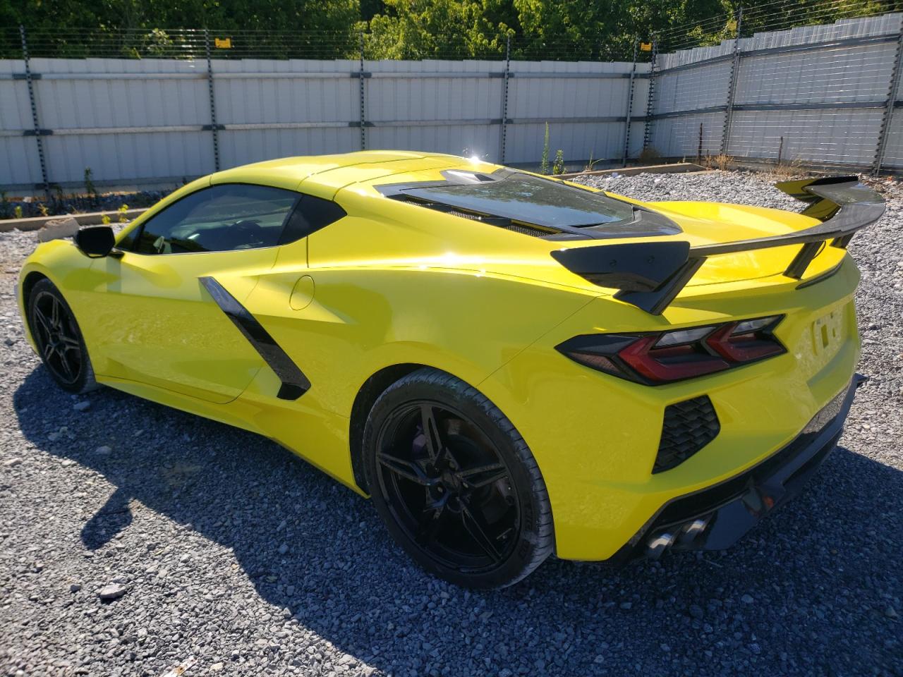 Автомобиль CHEVROLET CORVETTE STINGRAY 3LT 2020 | GrandCar Автомобиль CHEVROLET CORVETTE STINGRAY 3LT 2020 | GrandCar