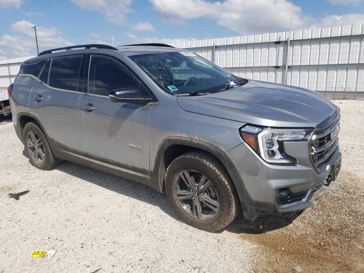 Автомобіль GMC TERRAIN AT4 2023 | GrandCar