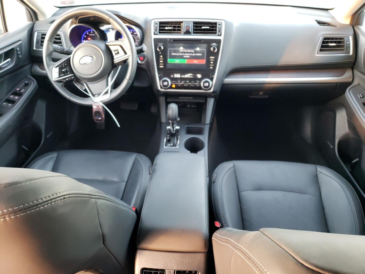 Автомобиль SUBARU OUTBACK 3.6R LIMITED 2019 | GrandCar Автомобиль SUBARU OUTBACK 3.6R LIMITED 2019 | GrandCar