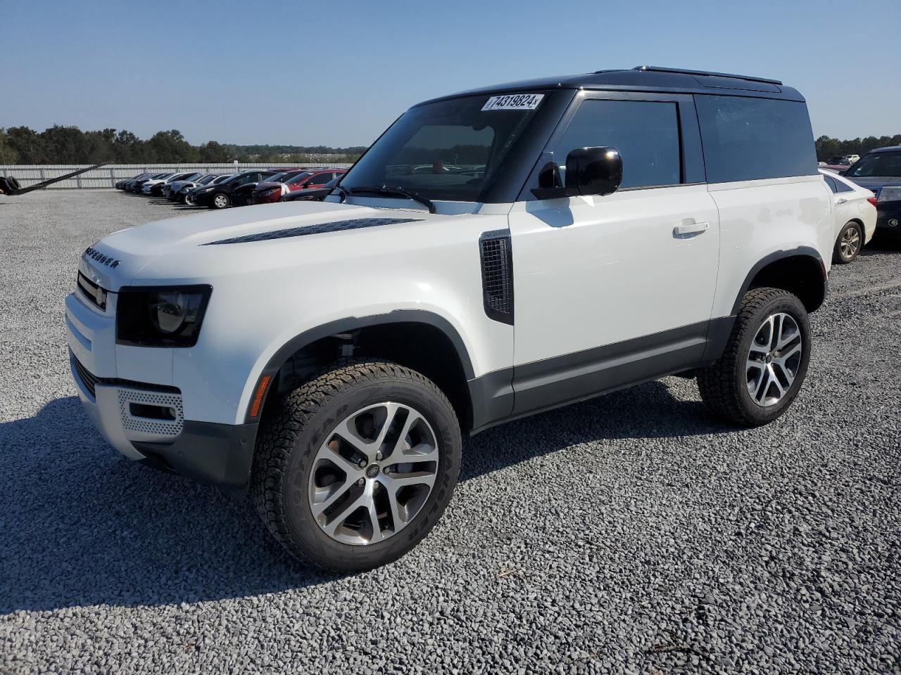 Автомобиль LAND ROVER DEFENDER 90 SE 2023 | GrandCar