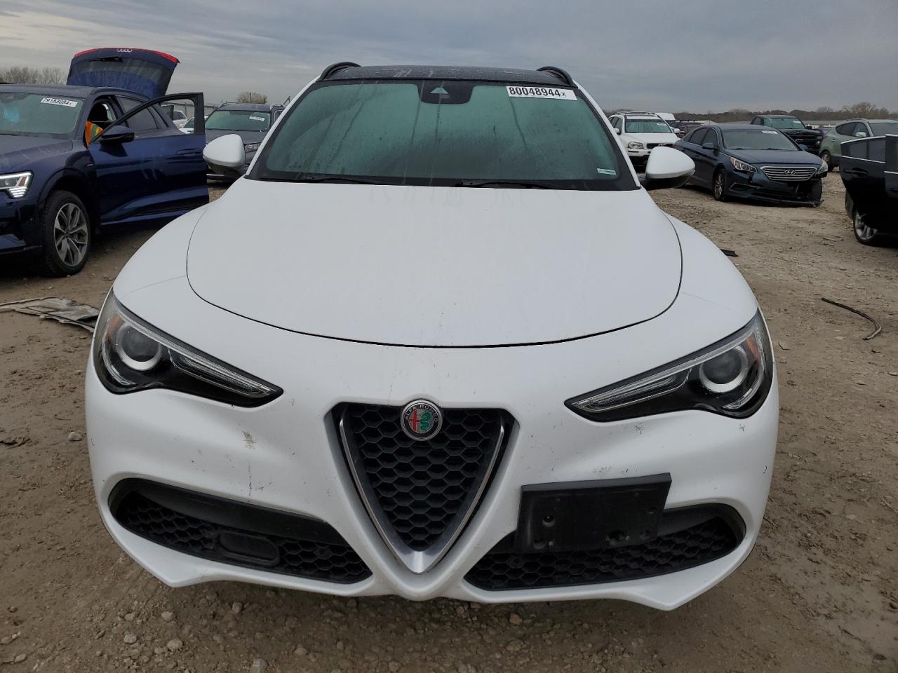 Автомобіль ALFA ROMEO STELVIO TI SPORT 2018 | GrandCar Автомобіль ALFA ROMEO STELVIO TI SPORT 2018 | GrandCar