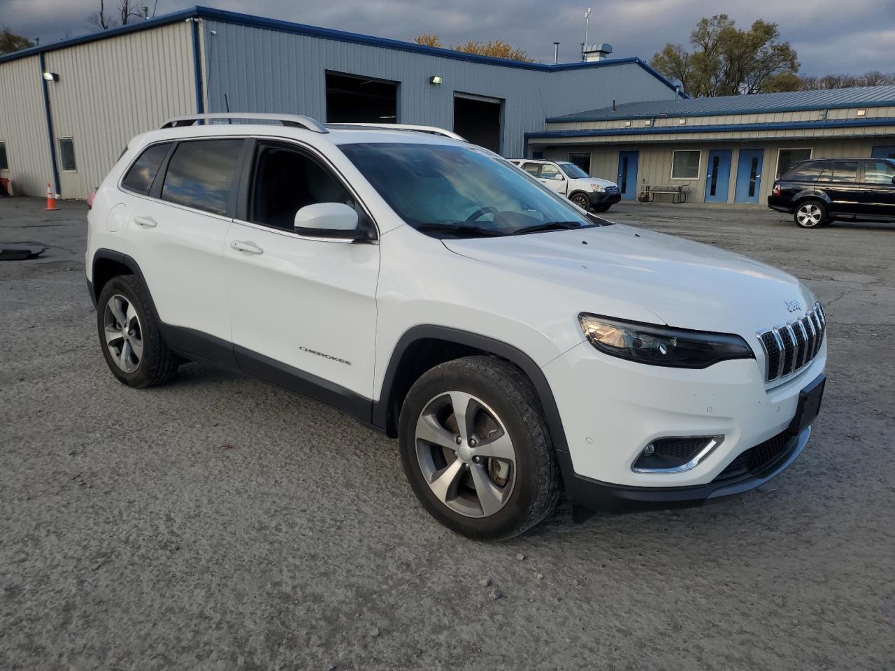 Автомобиль JEEP CHEROKEE LIMITED 2021 | GrandCar