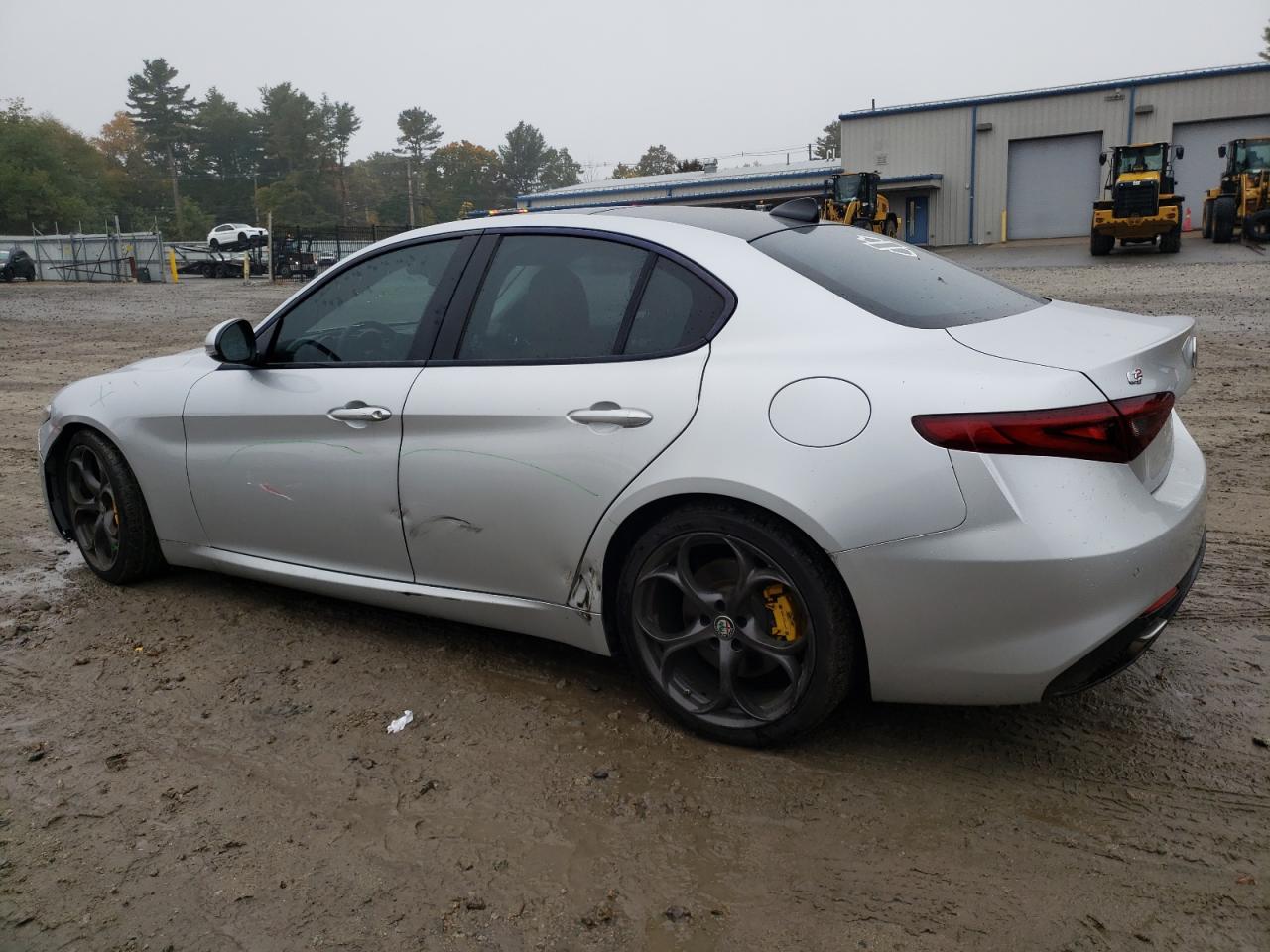 Автомобіль ALFA ROMEO GIULIA TI 2017 | GrandCar Автомобіль ALFA ROMEO GIULIA TI 2017 | GrandCar