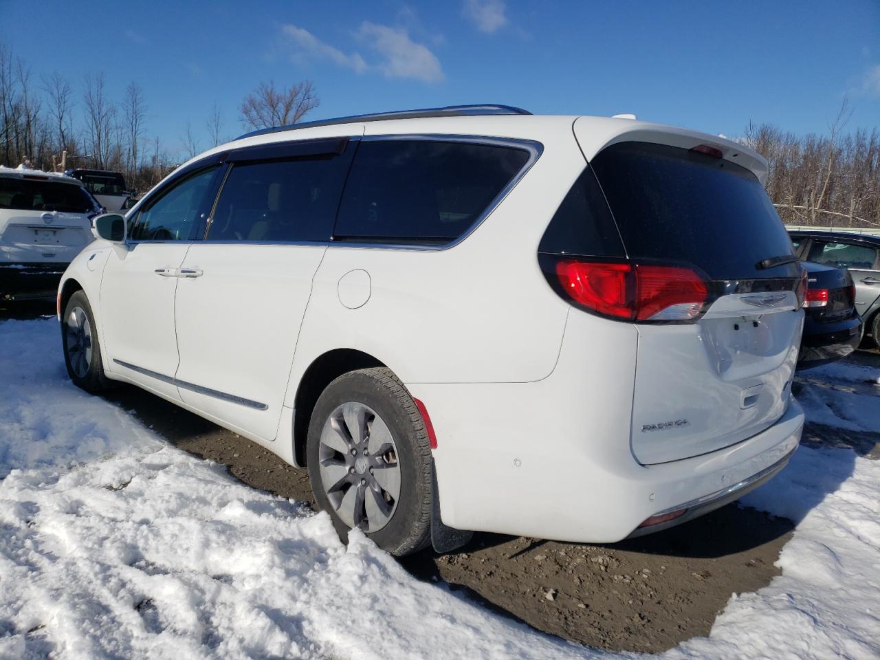 Автомобіль CHRYSLER PACIFICA HYBRID LIMITED 2018 | GrandCar Автомобіль CHRYSLER PACIFICA HYBRID LIMITED 2018 | GrandCar