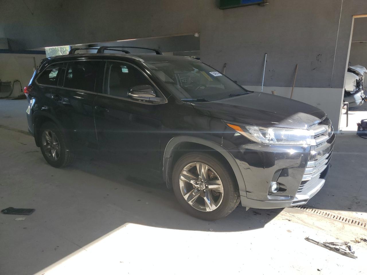 Автомобиль TOYOTA HIGHLANDER LIMITED 2019 | GrandCar