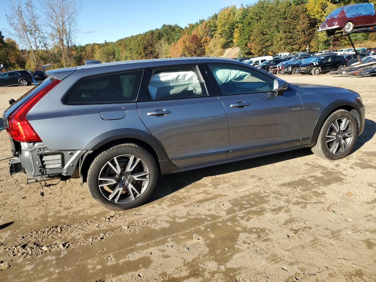 Автомобіль VOLVO V90 CROSS COUNTRY T6 INSCRIPTION 2020 | GrandCar Автомобіль VOLVO V90 CROSS COUNTRY T6 INSCRIPTION 2020 | GrandCar