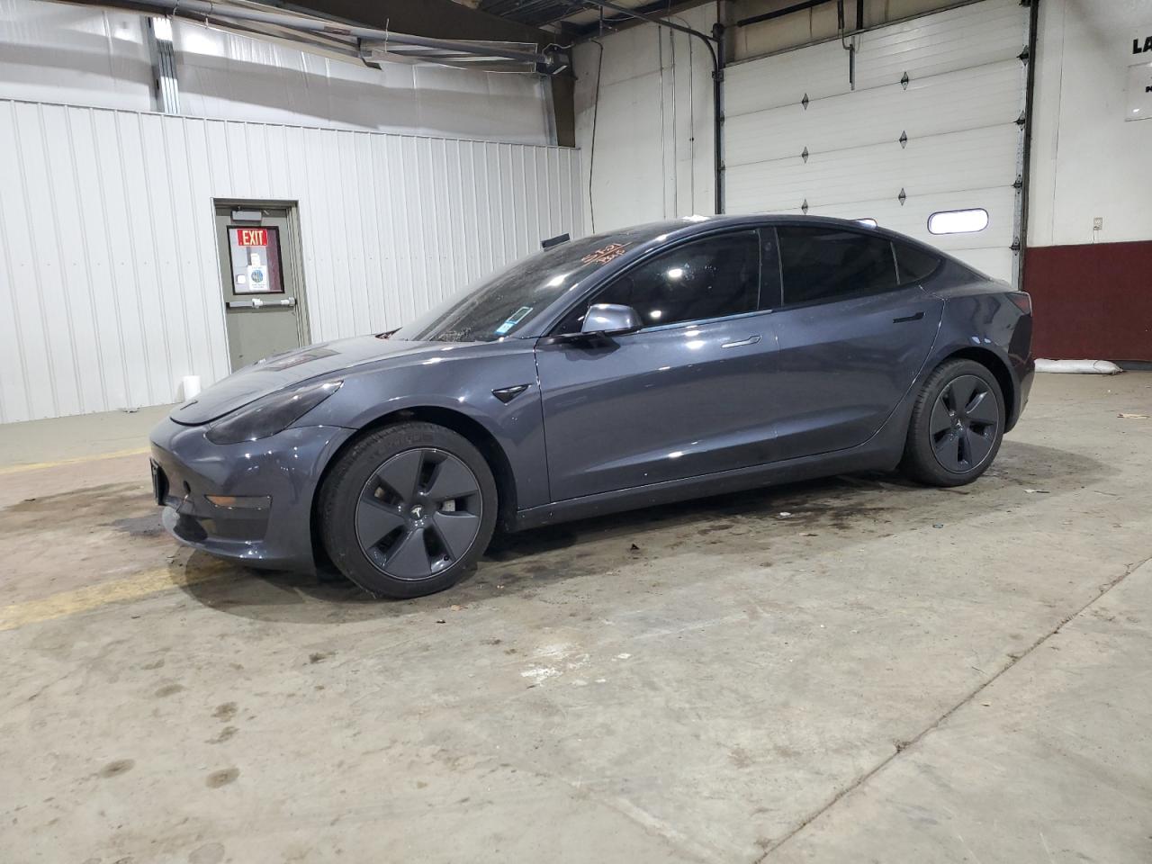 Автомобиль TESLA MODEL 3 2021 | GrandCar