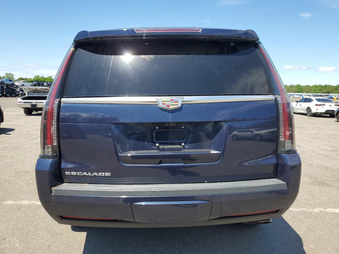 Автомобіль CADILLAC ESCALADE PLATINUM 2018 | GrandCar Автомобіль CADILLAC ESCALADE PLATINUM 2018 | GrandCar