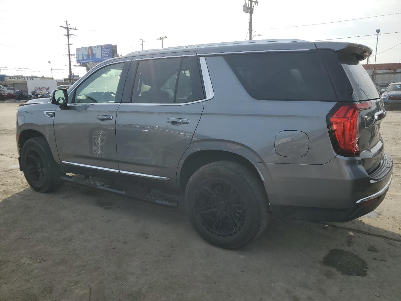 Автомобиль GMC YUKON SLT 2022 | GrandCar Автомобиль GMC YUKON SLT 2022 | GrandCar