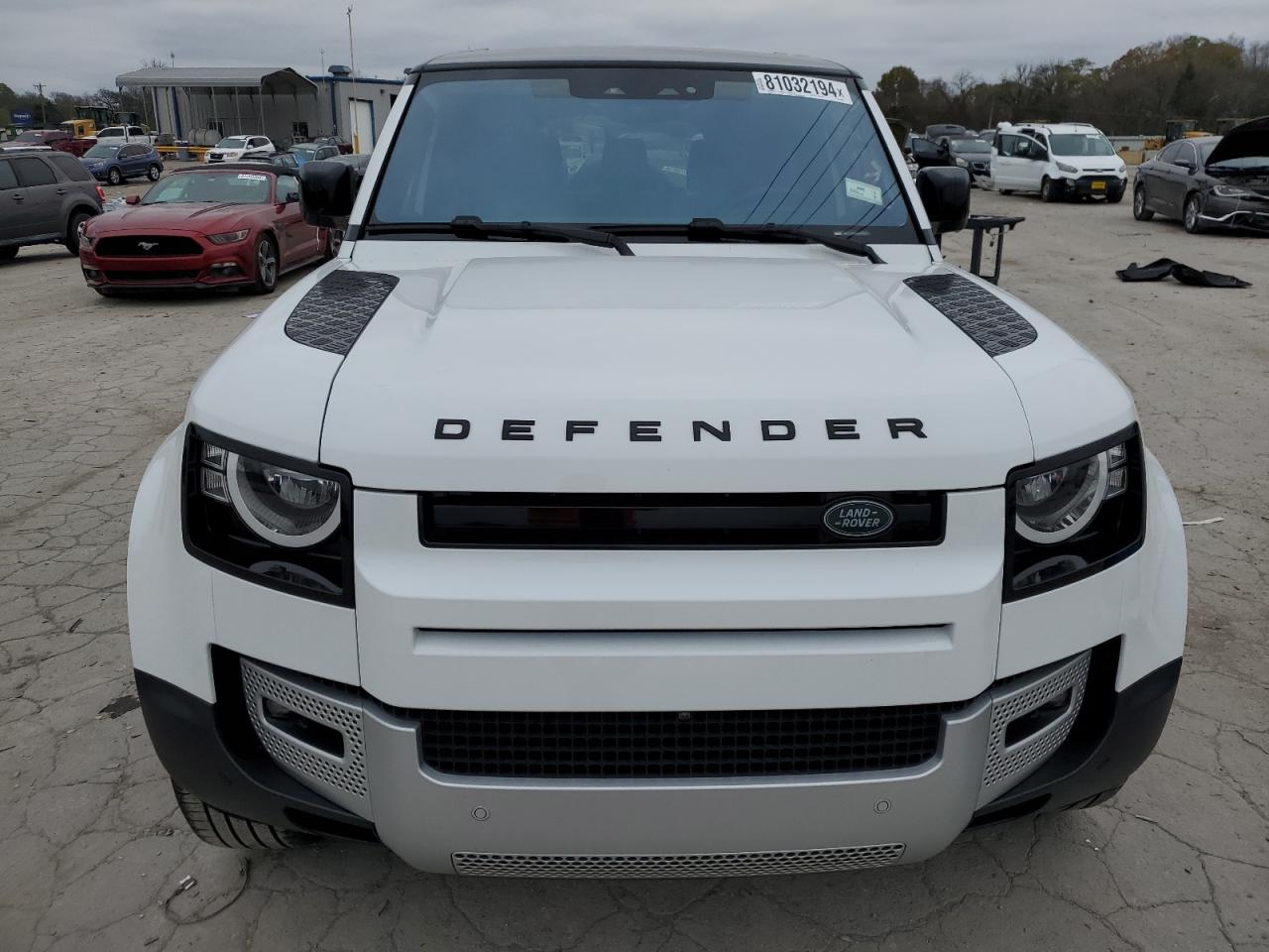Автомобиль LAND ROVER DEFENDER 110 S 2021 | GrandCar Автомобиль LAND ROVER DEFENDER 110 S 2021 | GrandCar