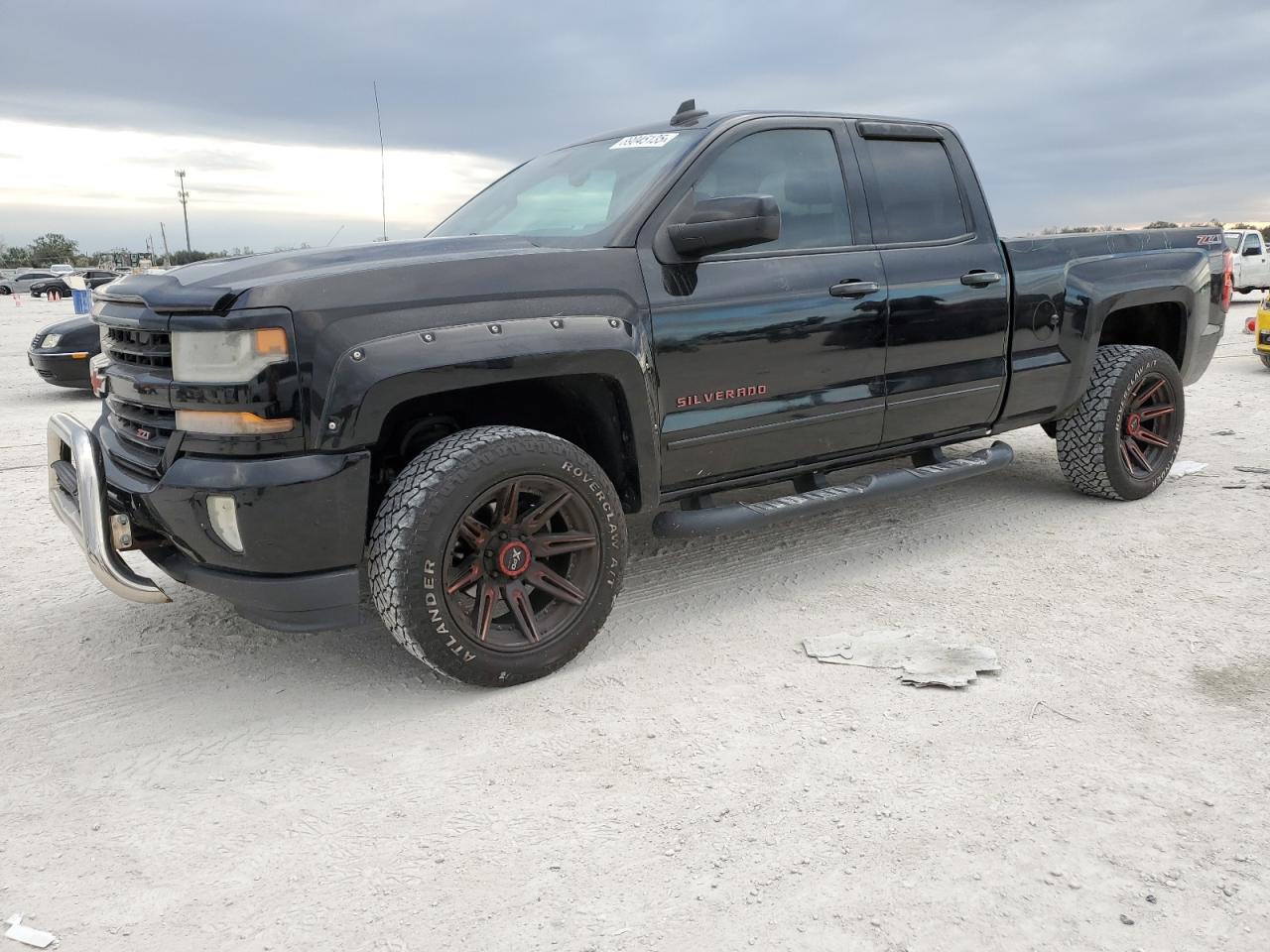 Автомобиль CHEVROLET SILVERADO K1500 LT 2016 | GrandCar