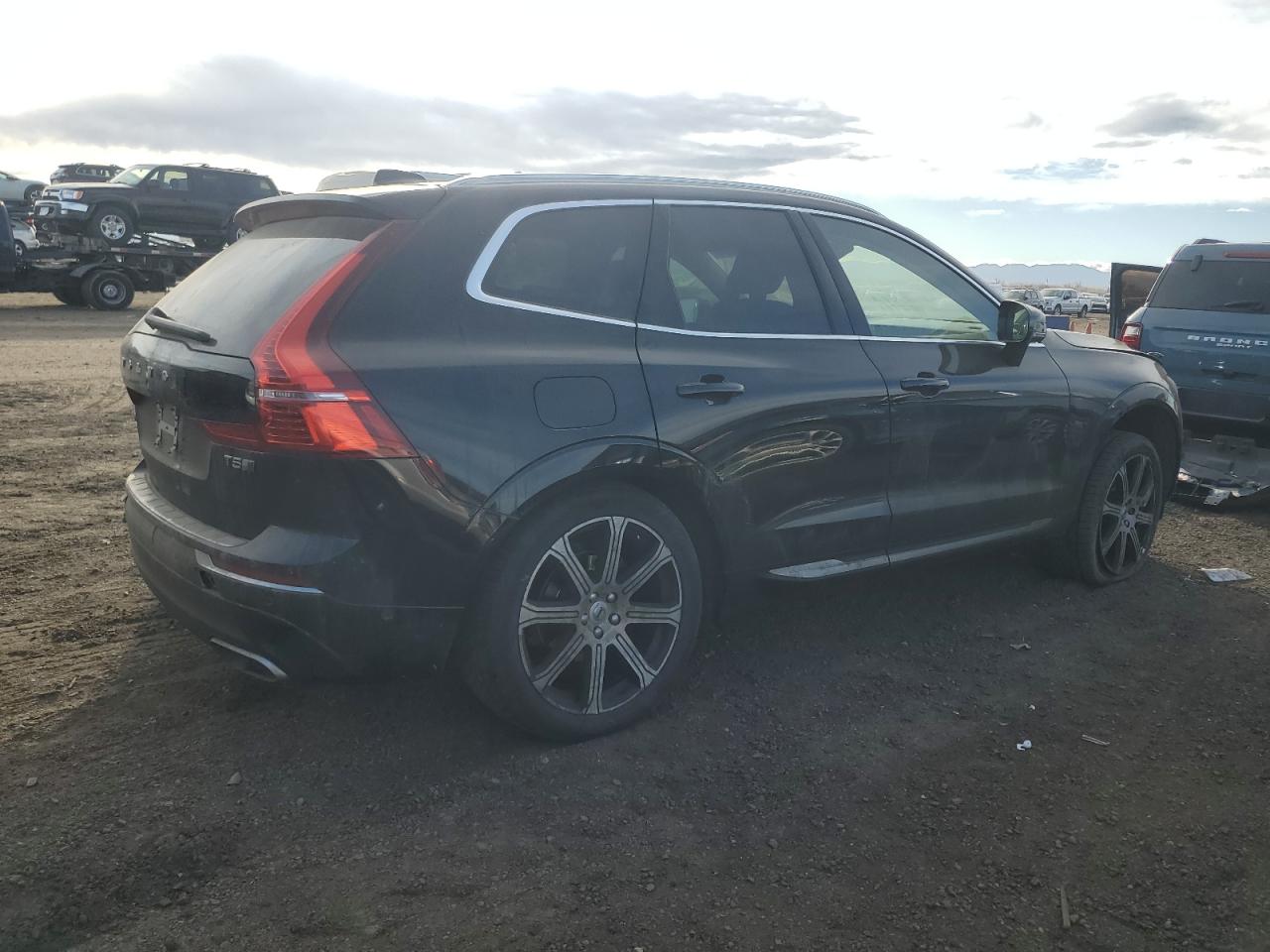 Автомобиль VOLVO XC60 T5 INSCRIPTION 2019 | GrandCar Автомобиль VOLVO XC60 T5 INSCRIPTION 2019 | GrandCar