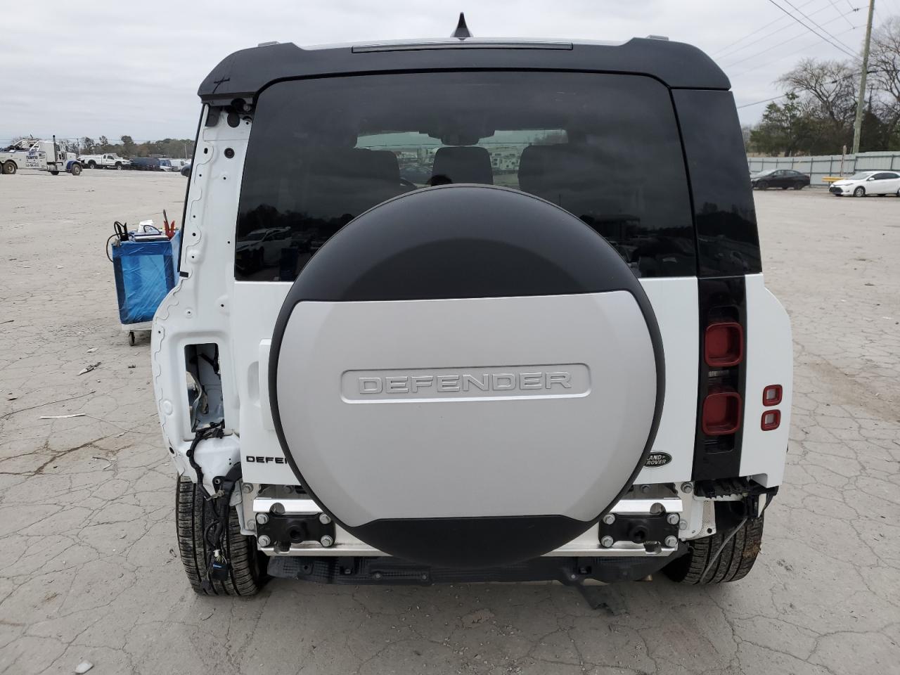 Автомобиль LAND ROVER DEFENDER 110 S 2021 | GrandCar Автомобиль LAND ROVER DEFENDER 110 S 2021 | GrandCar