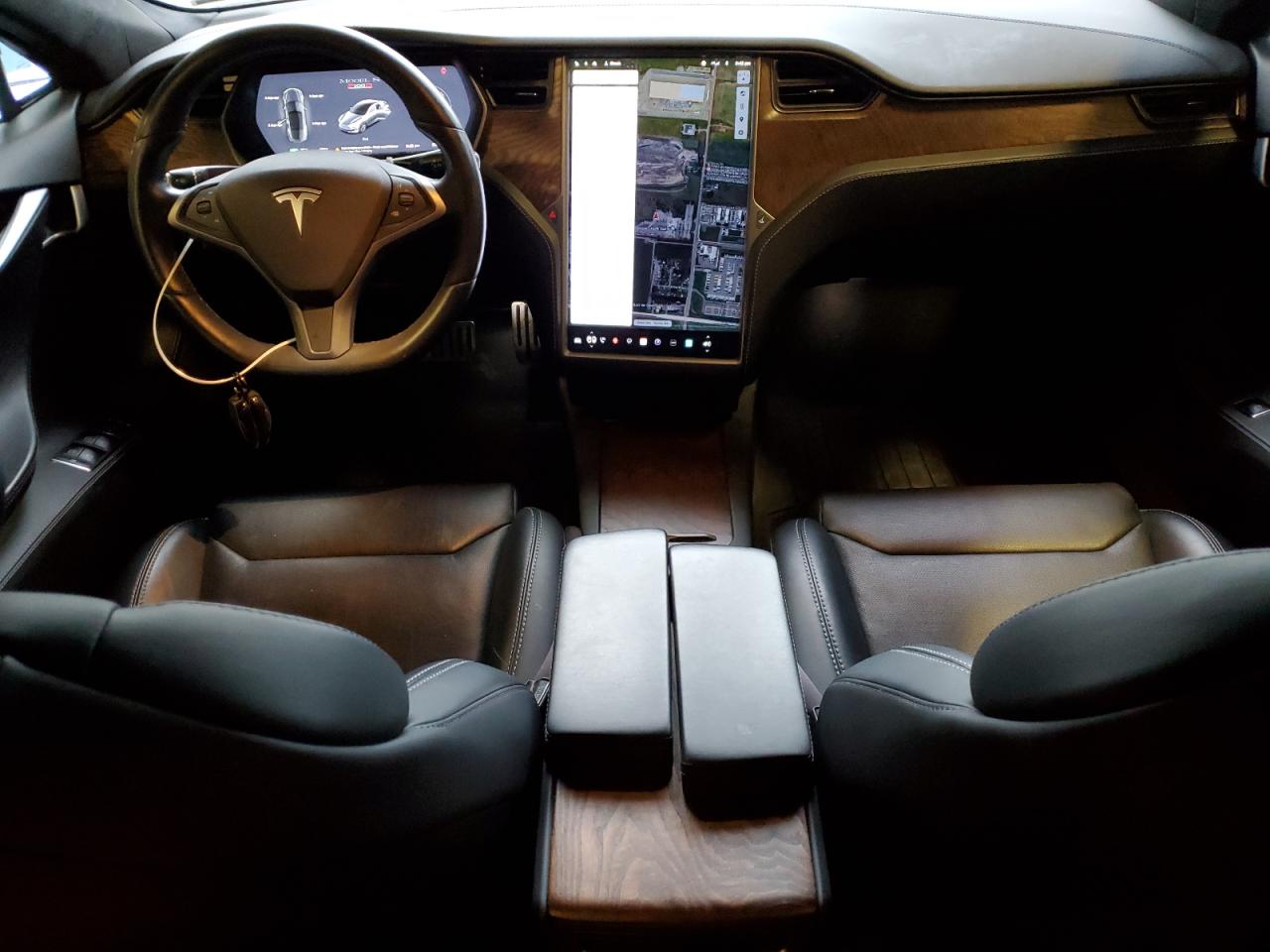 Автомобиль TESLA MODEL S 2018 | GrandCar Автомобиль TESLA MODEL S 2018 | GrandCar