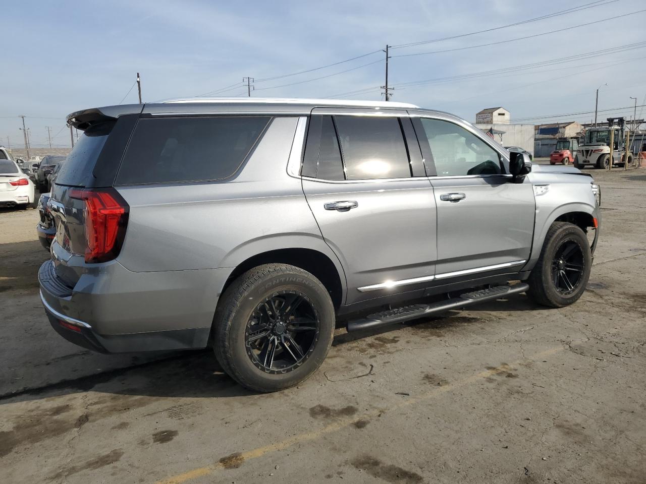 Автомобиль GMC YUKON SLT 2022 | GrandCar Автомобиль GMC YUKON SLT 2022 | GrandCar