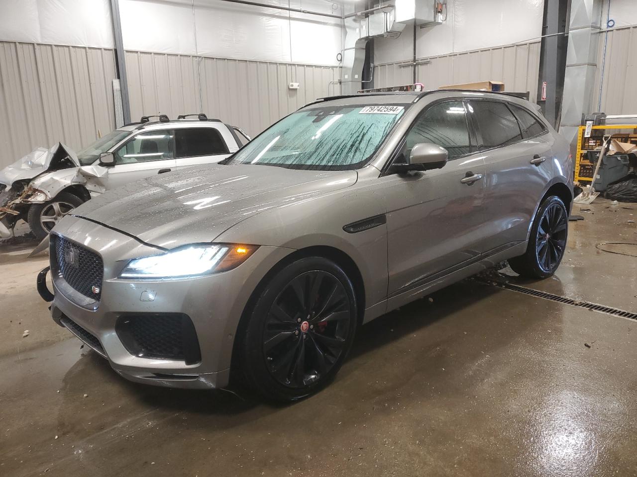 Автомобиль JAGUAR F-PACE S 2018 | GrandCar