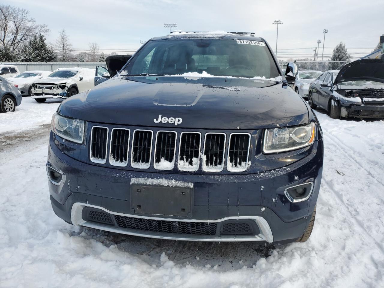 Автомобиль JEEP GRAND CHEROKEE LIMITED 2016 | GrandCar Автомобиль JEEP GRAND CHEROKEE LIMITED 2016 | GrandCar