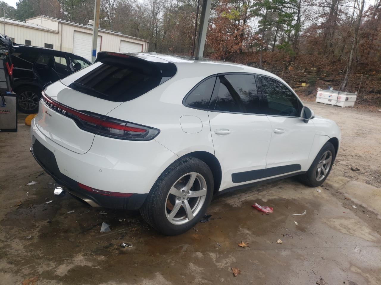 Автомобиль PORSCHE MACAN 2019 | GrandCar Автомобиль PORSCHE MACAN 2019 | GrandCar