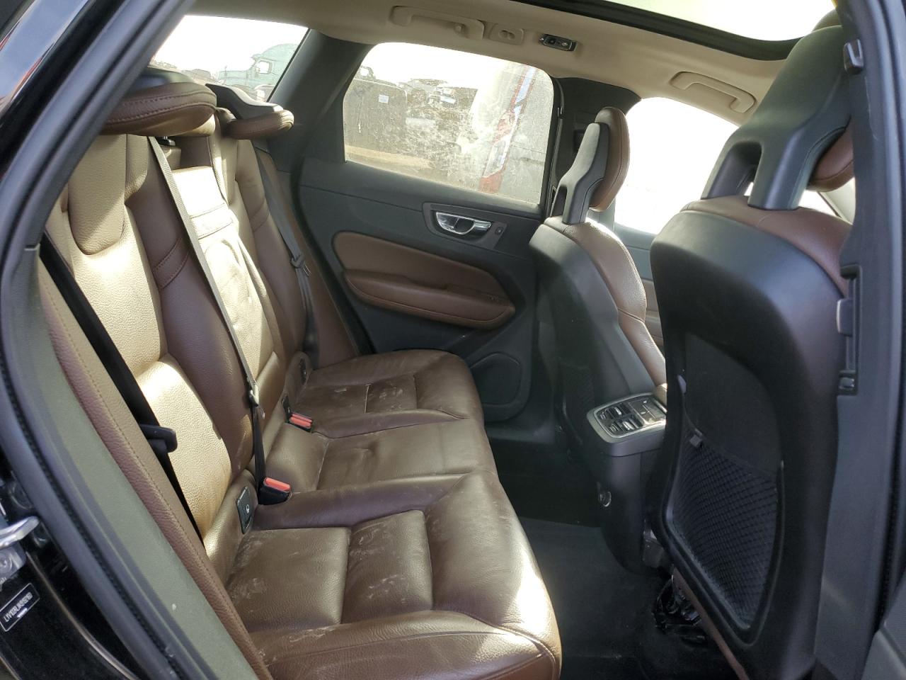 Автомобиль VOLVO XC60 T5 INSCRIPTION 2019 | GrandCar Автомобиль VOLVO XC60 T5 INSCRIPTION 2019 | GrandCar