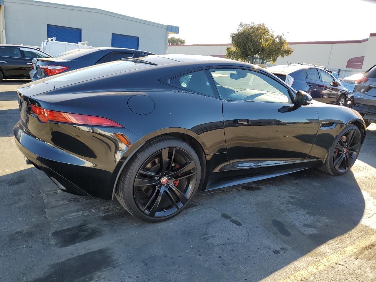 Автомобиль JAGUAR F-TYPE 2017 | GrandCar Автомобиль JAGUAR F-TYPE 2017 | GrandCar