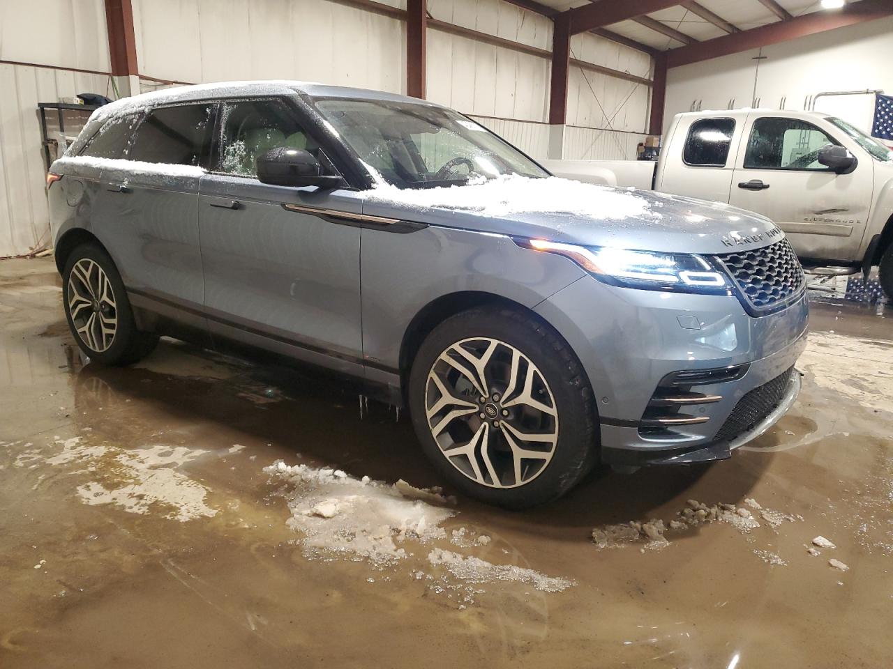 Автомобиль LAND ROVER RANGE ROVER VELAR R-DYNAMIC SE 2019 | GrandCar Автомобиль LAND ROVER RANGE ROVER VELAR R-DYNAMIC SE 2019 | GrandCar