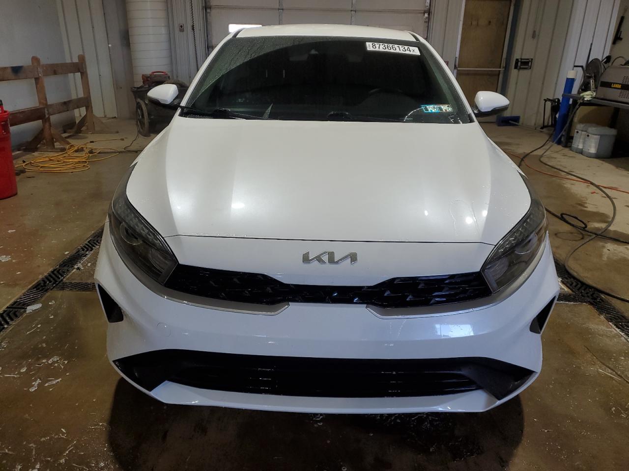 Автомобіль KIA FORTE LX 2024 | GrandCar Автомобіль KIA FORTE LX 2024 | GrandCar
